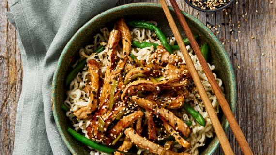 Nudelwok med ostronsås