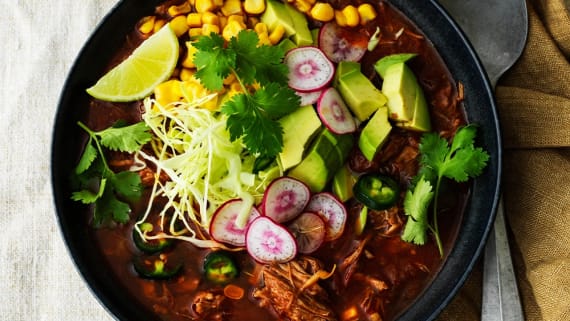 Pozole – mexikansk soppa med fläsk och anchochili