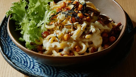 Krämiga udonnudlar med biff