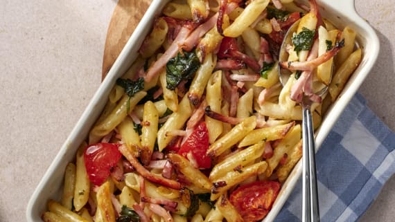 Kasslergratäng med pasta