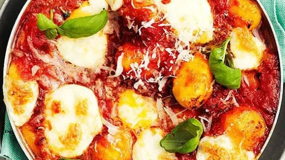 Gnocchi med tomat och mozzarella