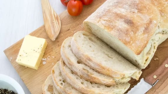 Levain med jäst (ljust surdegsbröd)