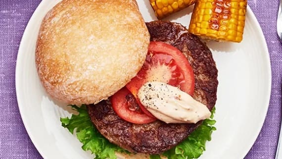 Hamburgare med majskolv