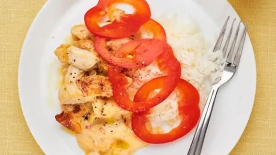 Krämig kycklinggratäng med ris