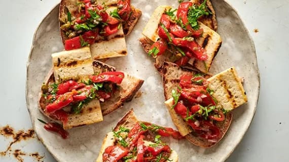 Grillad tofu med paprikasalsa