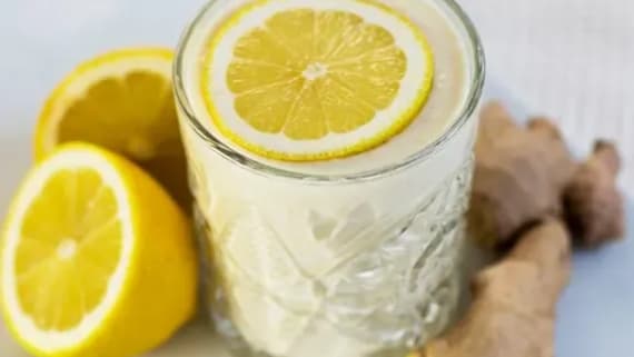 Smoothie med ingefära och citron