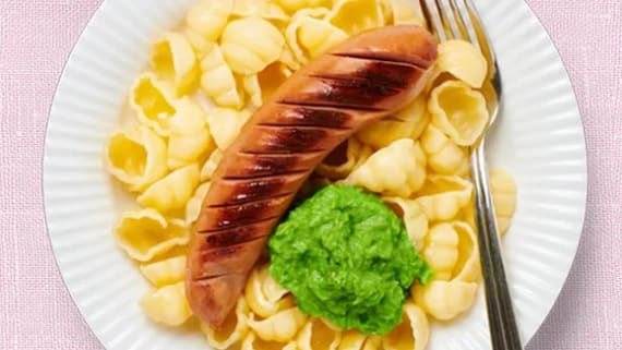Baconwurst med ärtkräm