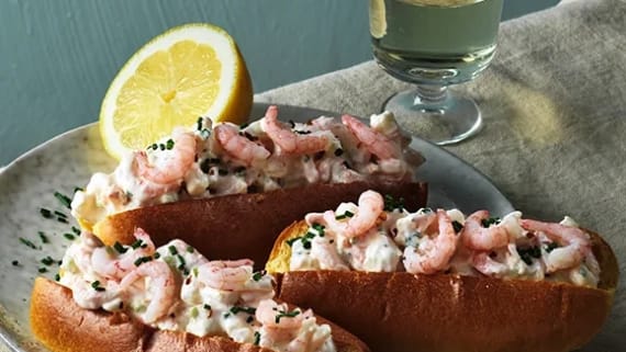 Shrimp rolls med brioche