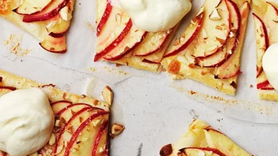 Äppelflarn med mandel