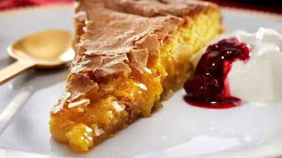 Saffranskladdkaka med mandelmassa