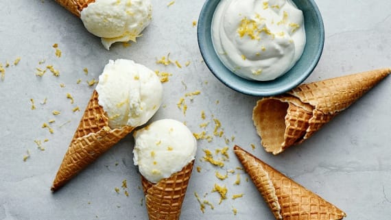 Frozen yoghurt med vanilj och citron