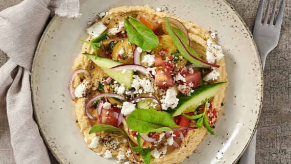 Sommarpotatis med limedressing och hummus