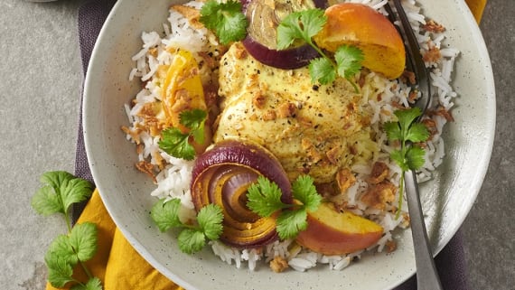 Kyckling i ugn med äpple och curry