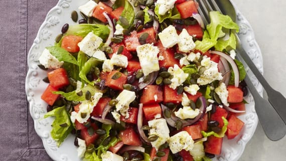 Matig sallad med melon, fetaost och bönor