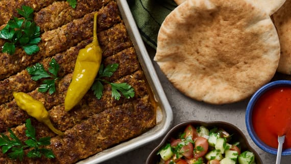 Kebab i långpanna med gömda grönsaker