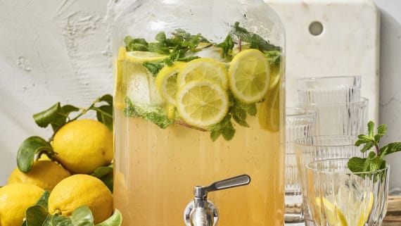 Tonicbål med fläder och rabarber