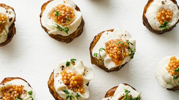 Friterad jordärtskocka med picklade senapsfrön