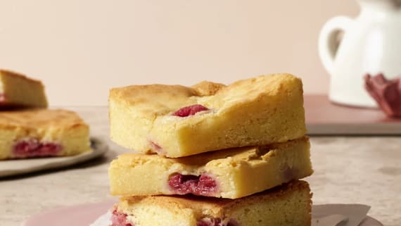 Blondies med hallon