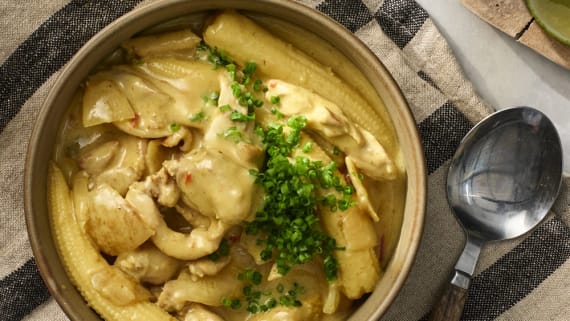 Kycklinggryta med curry och kokosmjölk