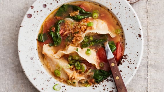 Dumplings i tomatbuljong med ingefÃ¤ra