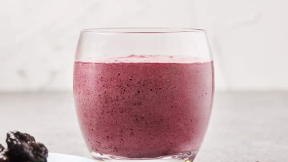 Smoothie med blåbär och acai