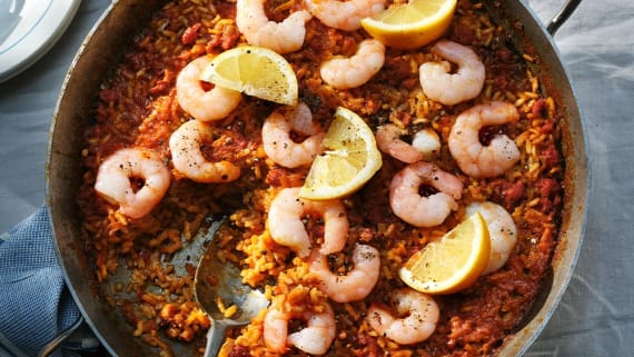 Spanskt ris med räkor och chorizo