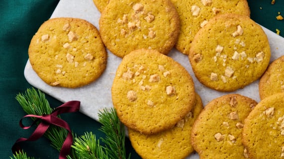 Saffranscookies med vit choklad