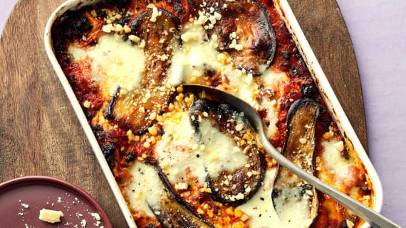 Parmigianalasagne med salsiccia