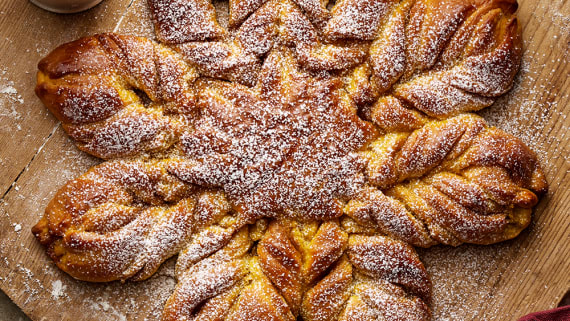 Saffransstjärna med brynt smör och vanilj