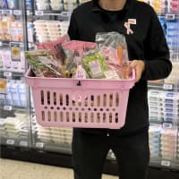 Illustration av Rosa stammiskorg med Frukt & Grönt