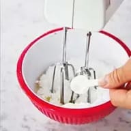 Blandar kristyr med elvisp