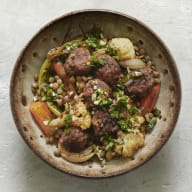 Köttbullar med gröna linser och chumichurri