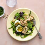 Sallad Nicoise med inkokt lax