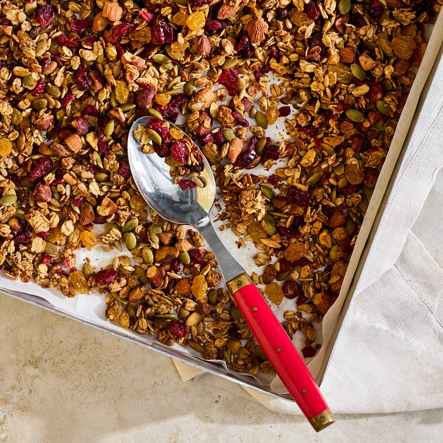 Julgranola smaksatt med pepparkakskrydda