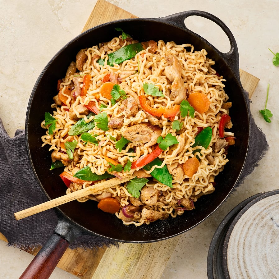 Enkel nudelwok med kyckling