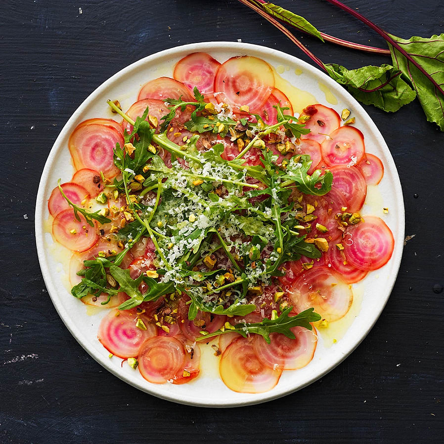 Carpaccio på polkabeta med pistage