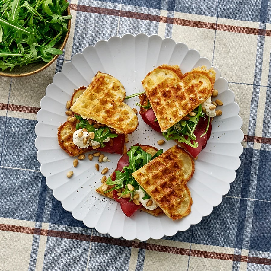 Parmesanhjärtan med bresaola och parmesankräm