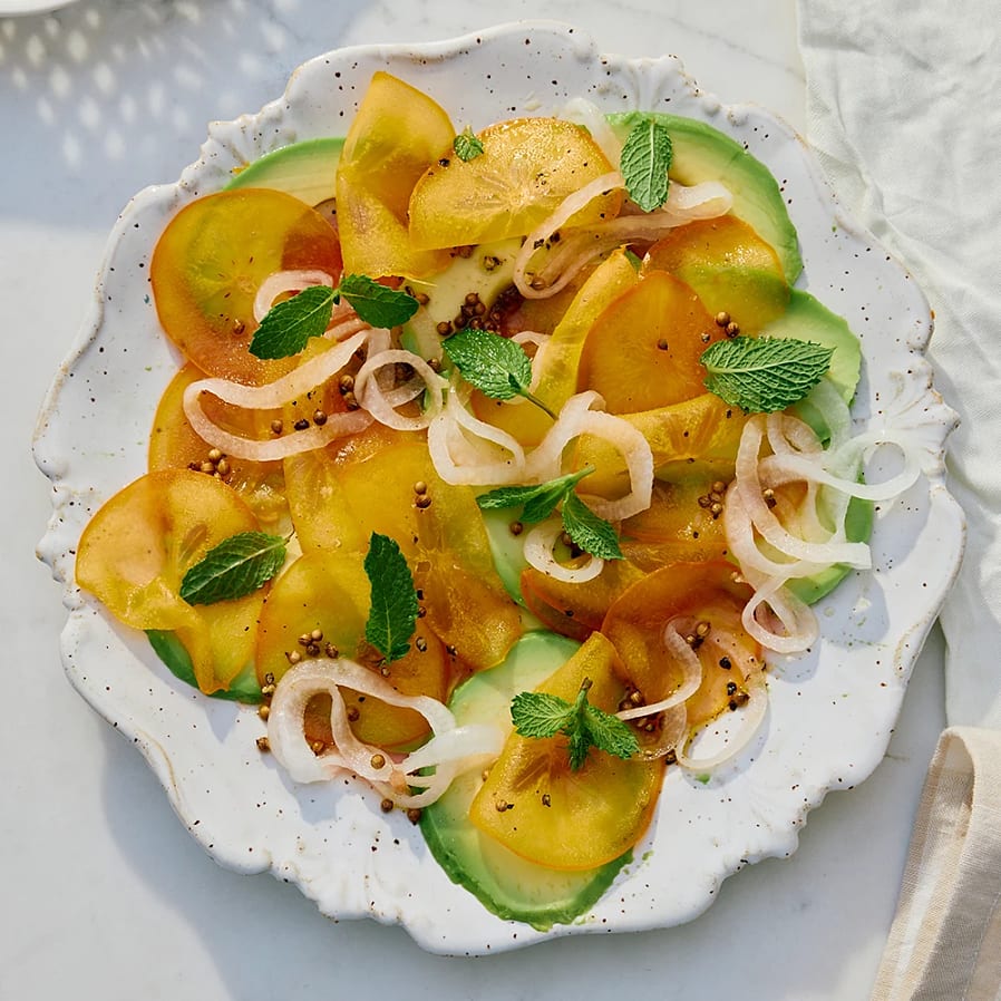 Persimon- och avokadocrudo