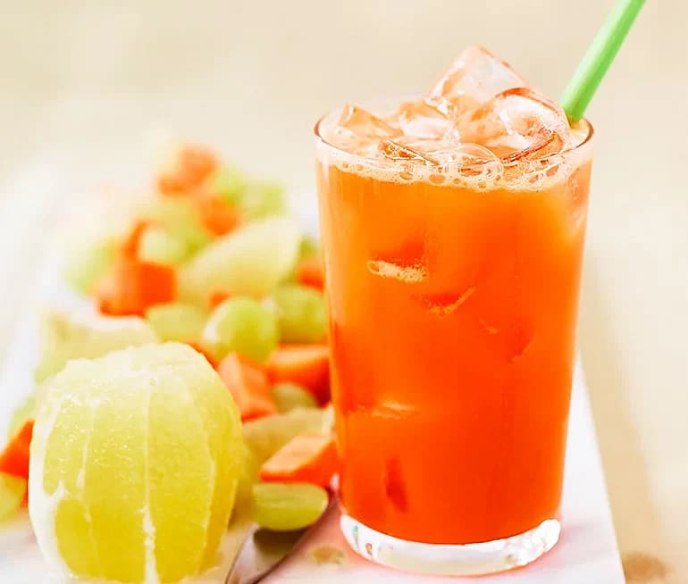 Vindruvemix- Juice med druvor, citron och morötter