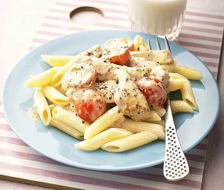 Krämig pasta med kyckling | Recept 