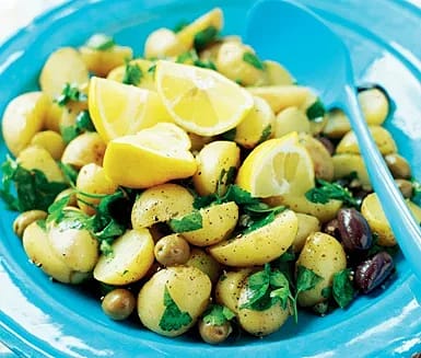 Potatissallad med kapris och oliver
