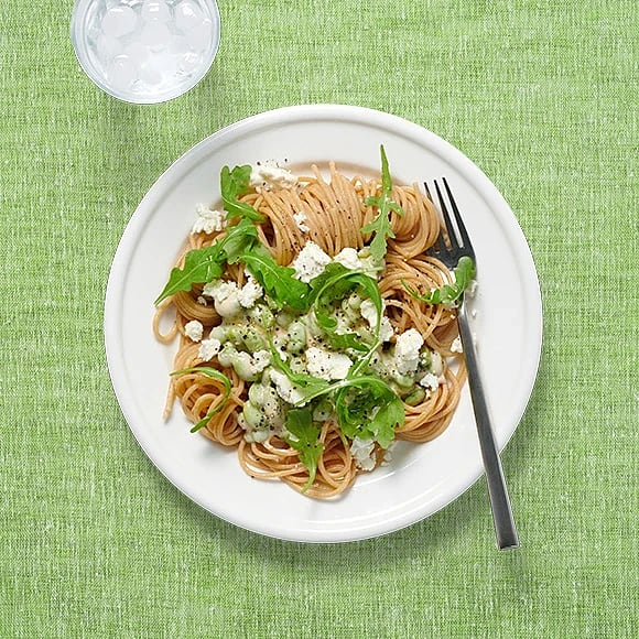 Krämig pasta med fetaost och ruccola | Recept 