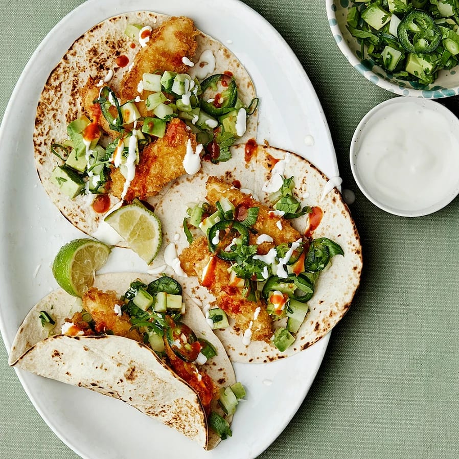 Tacos med friterad halloumi och grön salsa