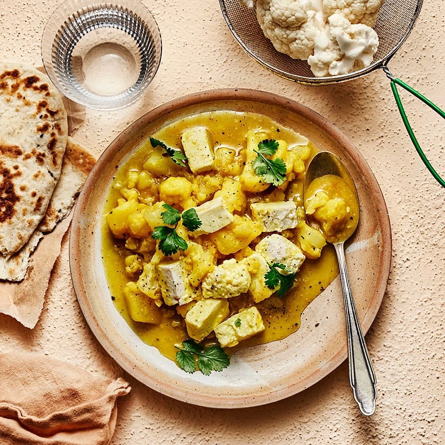 Currygryta med potatis, blomkål och paneer