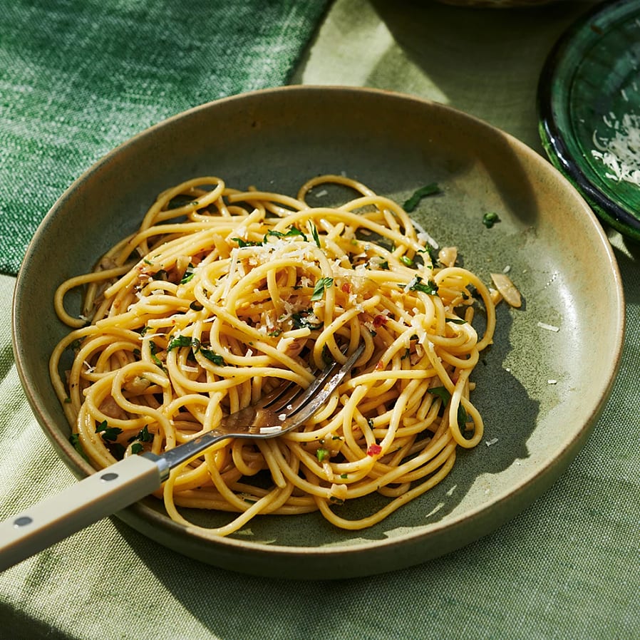 Pasta med sardeller och fänkål