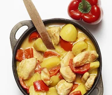 Kyckling- och potatisgryta med curry