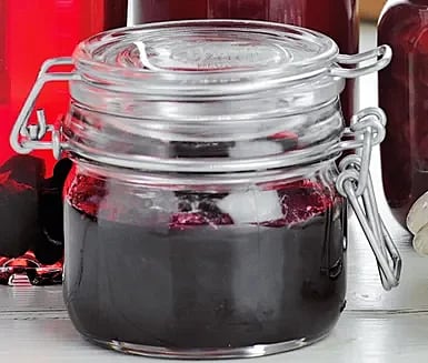 Svartvinbärssylt med nektarin och vanilj