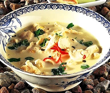 Thaisoppa med kyckling