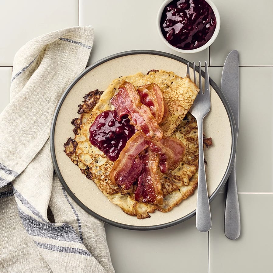 Potatisplättar med bacon och lingonsylt