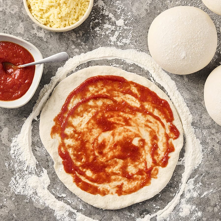 Enkel pizzadeg
